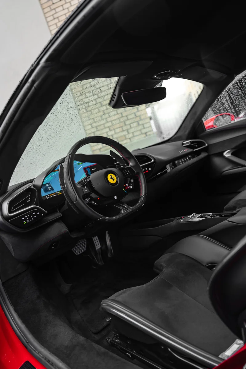 Ferrari 296 GTS, fotografiert von Nikografie, Bild 4 von 14