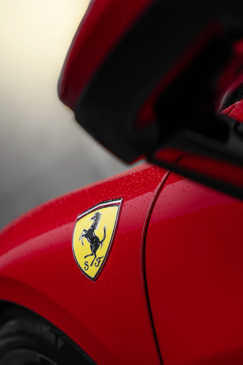 Ferrari 296 GTS, fotografiert von Nikografie, Bild 12 von 14